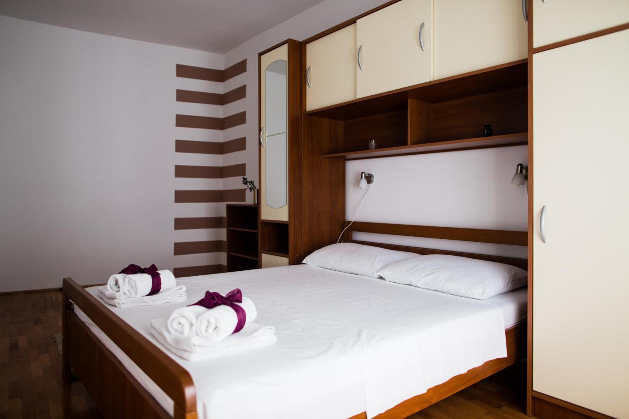 Apartments Kanajet Kaštela Екстериор снимка