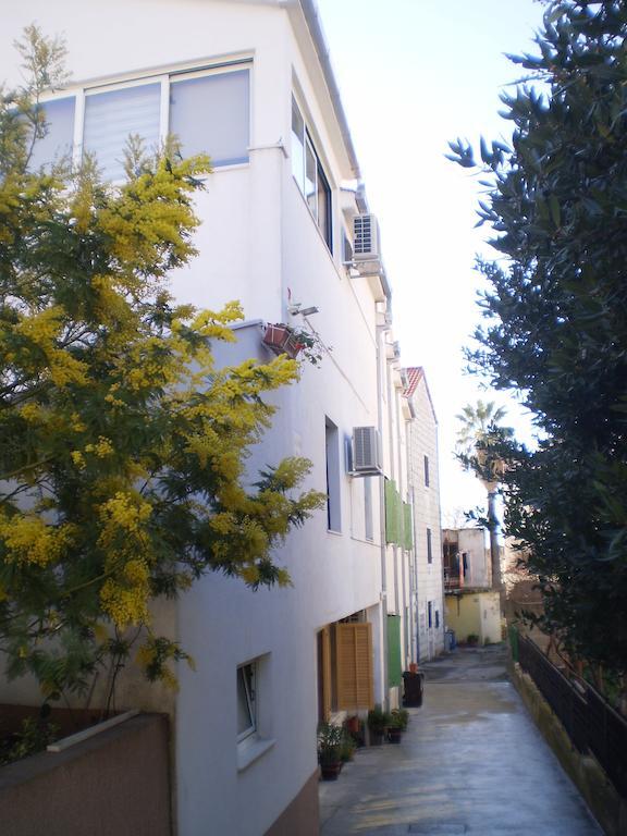 Apartments Kanajet Kaštela Екстериор снимка